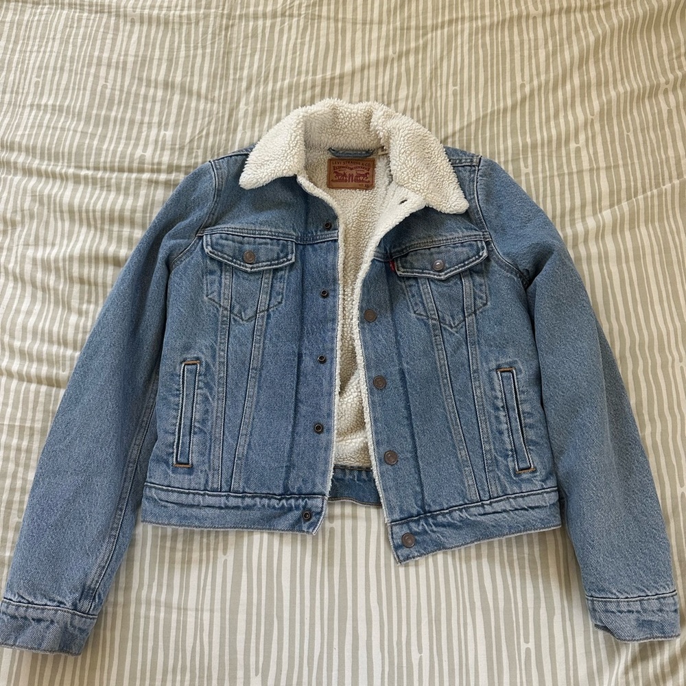 levi’s trucker sherpa denim jacket